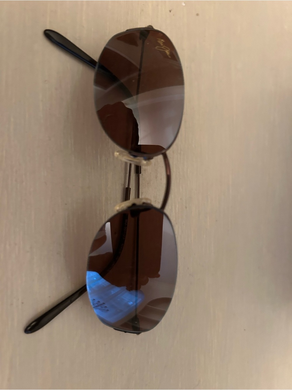 Maui Jim Brown Gradient Oval Sunglasses with Gold Frame - Picture 2 of 2
